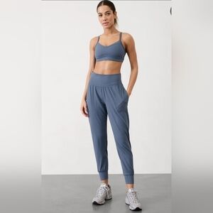 ATHLETA Salutation High Rise Jogger SIZE M